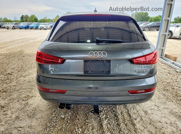 WA1ECCFSXJR009092 2018 AUDI Q3 Gray Вид ззаду