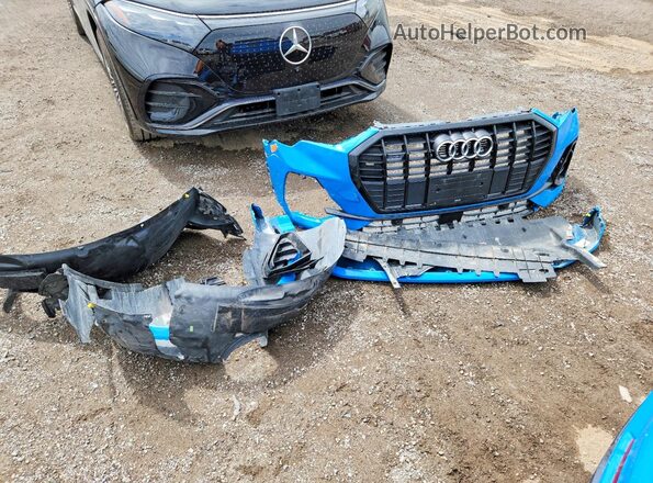 WA1EECF30M1002044 2021 AUDI Q3 Blue Widok naklejki z numerem VIN