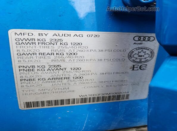 WA1EECF30M1002044 2021 AUDI Q3 Blue Widok wnętrza 360 stopni