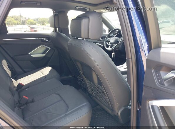 WA1EECF33M1129225 2021 AUDI Q3 Blue VIN կոդի պիտակի տեսք