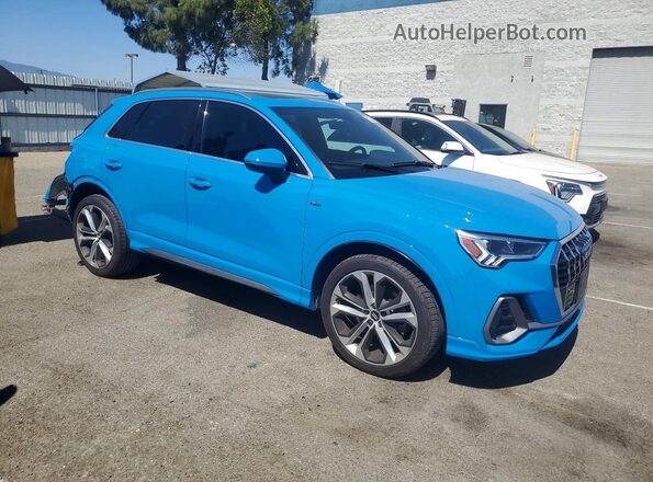 WA1EECF34K1074457 2019 AUDI Q3 Blue Front right