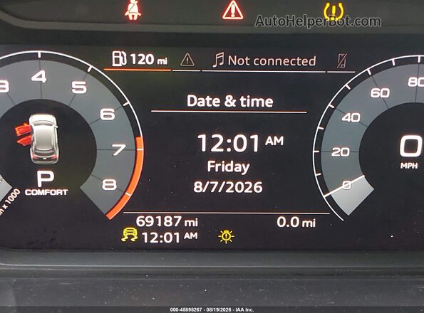 WA1EECF34L1047163 2020 AUDI Q3 White 