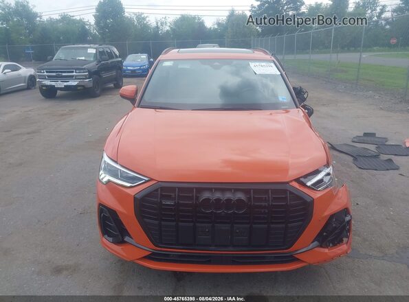 WA1EECF35N1148960 2022 AUDI Q3 Orange Вид задньої частини салону
