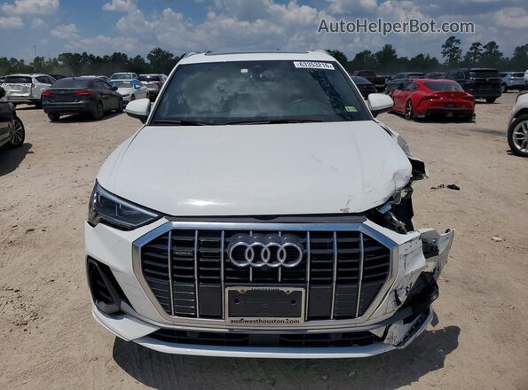 WA1EECF35R1041557 2024 AUDI Q3 White Front view