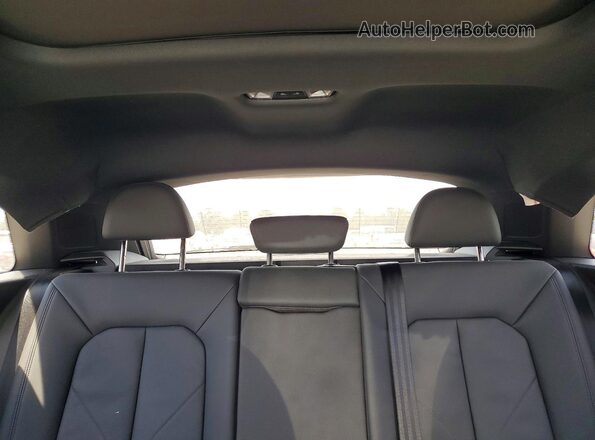 WA1EECF35R1041557 2024 AUDI Q3 White Rear seats view