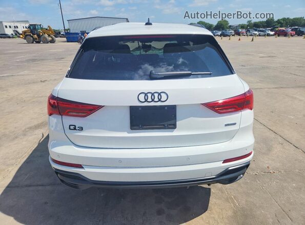 WA1EECF37M1069644 2021 AUDI Q3 White Vista trasera