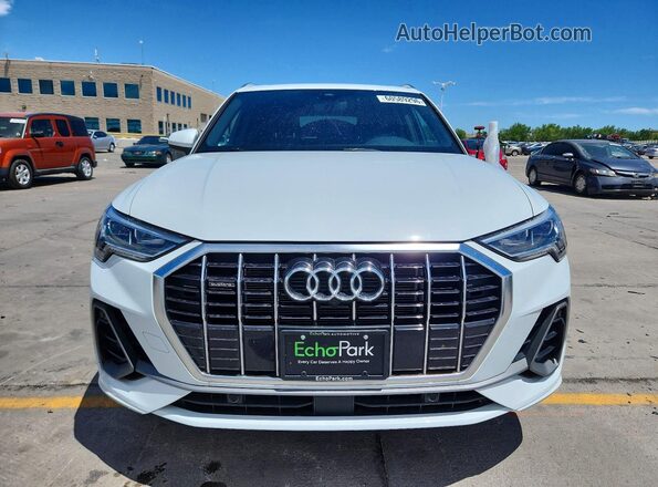 WA1EECF37P1031223 2023 AUDI Q3 White Vista frontal