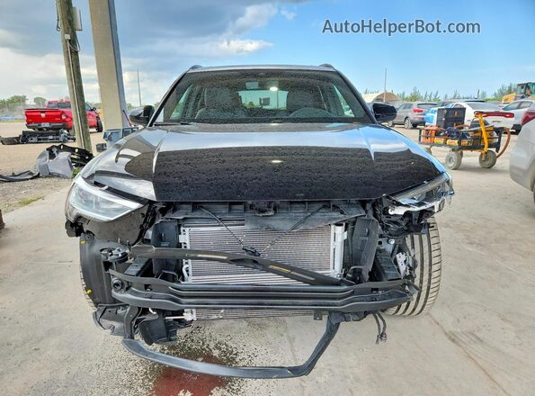 WA1EECF38S1084019 2025 AUDI Q3 Black Vista frontal