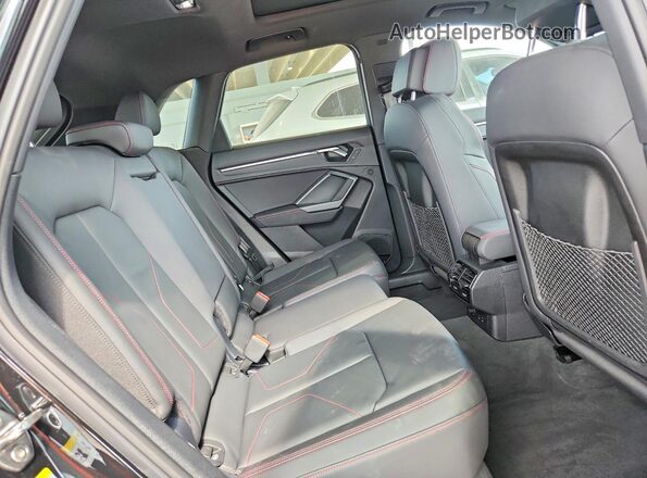 WA1EECF38S1084019 2025 AUDI Q3 Black Vista interior trasera