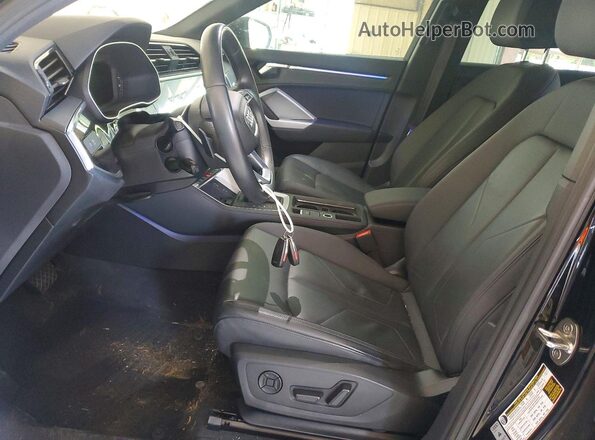 WA1EECF39P1119593 2023 AUDI Q3 Black წინა სალონის ხედი
