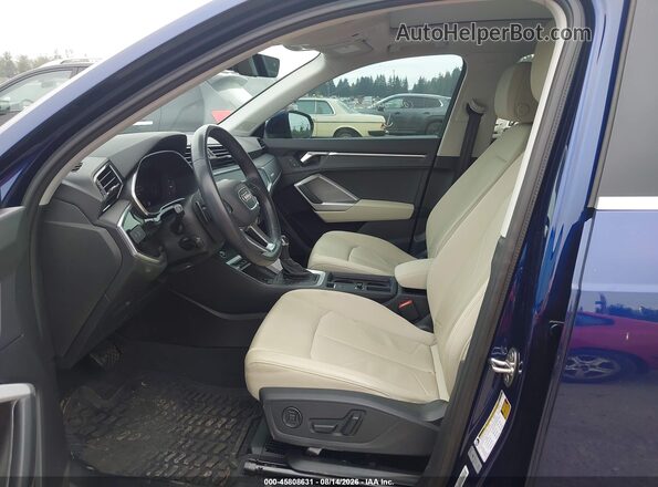 WA1EECF39R1040864 2024 AUDI Q3 Blue Widok wnętrza z przodu