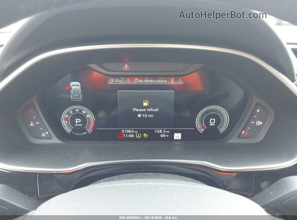 WA1EECF39R1040864 2024 AUDI Q3 Blue Widok tylnych siedzeń
