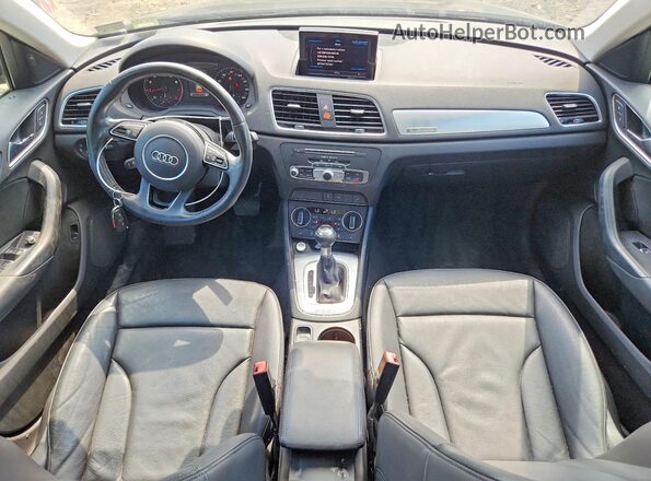 WA1EFCFS5GR000879 2016 AUDI Q3 Черный Вид панели приборов