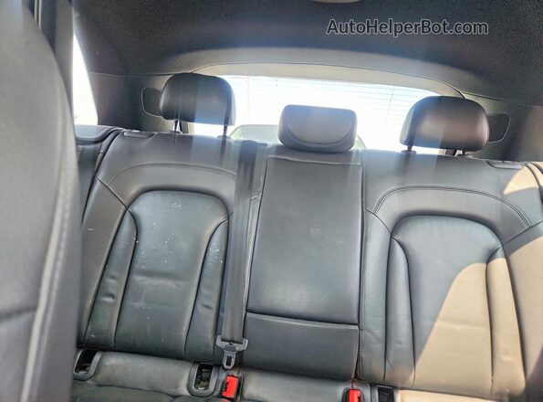WA1EFCFS5GR014068 2016 AUDI Q3 Black Вид задніх сидінь