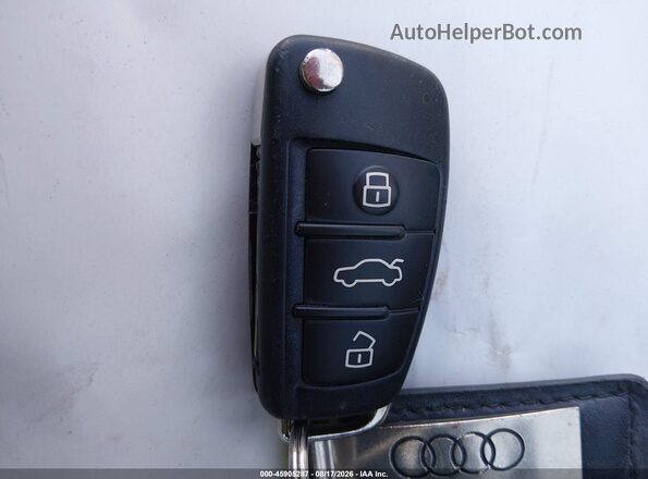 WA1EFCFS6GR019764 2016 AUDI Q3 Black Dashboard view