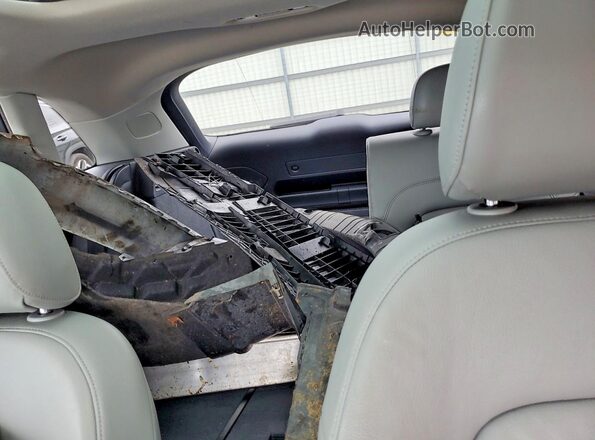 WA1EFCFSXGR010100 2016 AUDI Q3 Белый Вид задних сидений