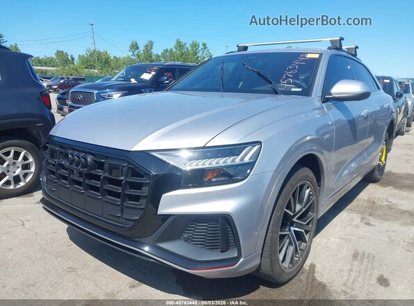 WA1EVAF10MD006287 2021 AUDI Q8 Silver Vista tres cuartos delantera izquierda