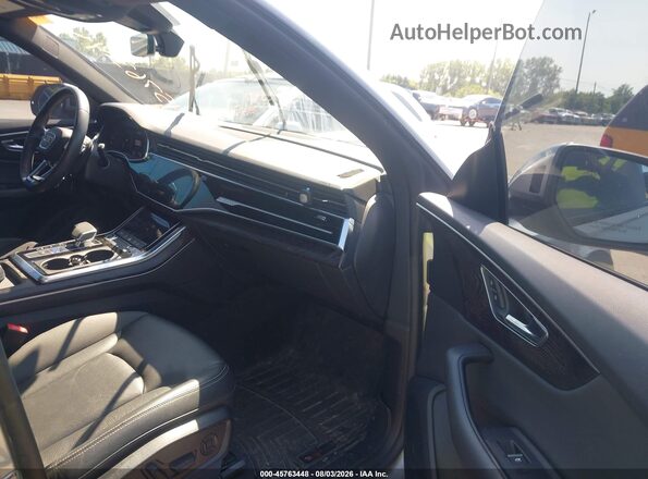 WA1EVAF10MD006287 2021 AUDI Q8 Silver Vista interior delantera