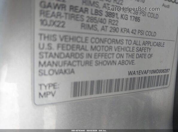 WA1EVAF10MD006287 2021 AUDI Q8 Silver Vista del compartimento del motor