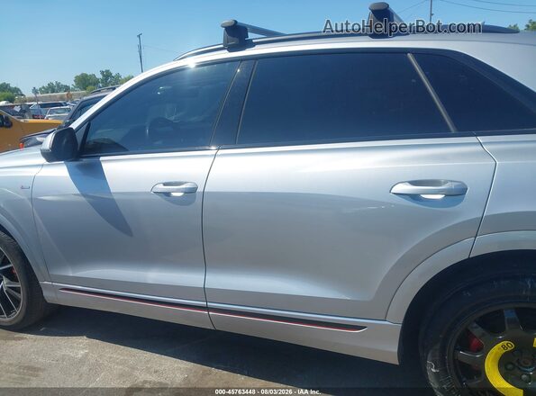 WA1EVAF10MD006287 2021 AUDI Q8 Silver Vista interior de 360 grados