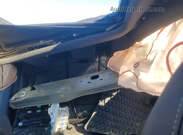 WA1EVAF12KD021872 2019 AUDI Q8 White Vista de los asientos traseros