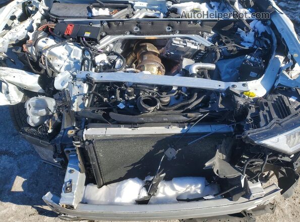 WA1EVAF12KD021872 2019 AUDI Q8 White Vista del compartimento del motor