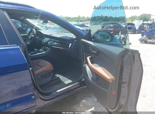 WA1EVAF12MD010325 2021 AUDI Q8 Dark Blue Vista interior delantera