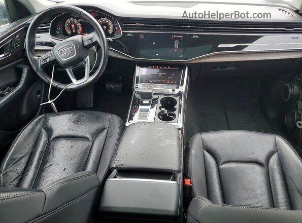 WA1EVAF14KD028368 2019 AUDI Q8 Black Առջևի վահանակի տեսք