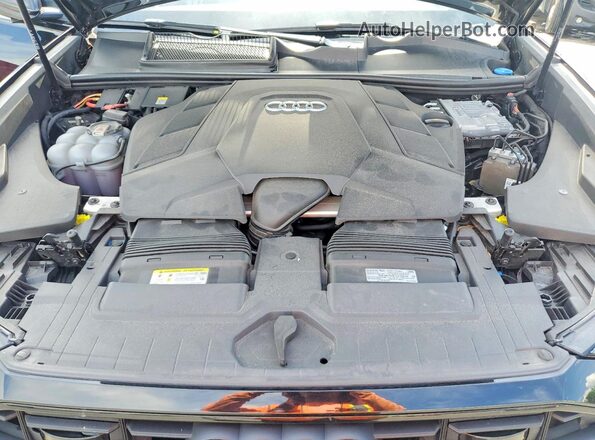 WA1EVAF17MD030294 2021 AUDI Q8 Black ძრავის განყოფილების ხედი