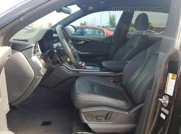 WA1EVAF17MD030294 2021 AUDI Q8 Black წინა სალონის ხედი