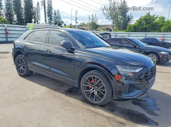 WA1EVAF17MD030294 2021 AUDI Q8 Черный Передняя правая четверть