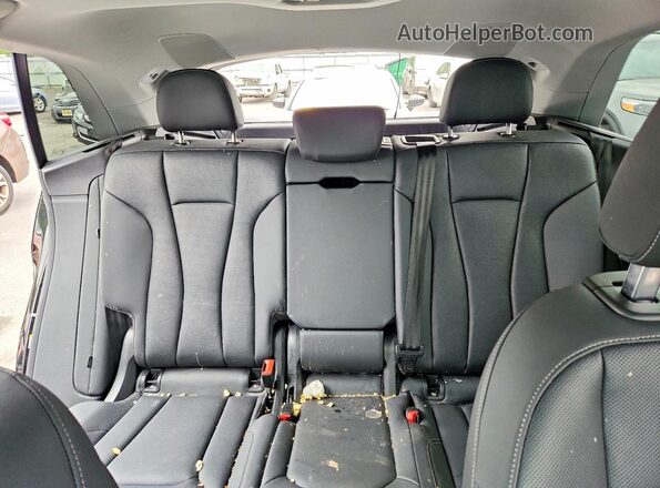 WA1EVBF11ND001235 2022 AUDI Q8 Black Вид задніх сидінь