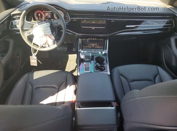 WA1EVBF17SD003714 2025 AUDI Q8 Black Dashboard view