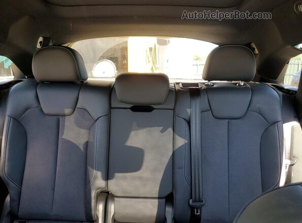 WA1F2AFY3R2109880 2024 AUDI Q5 Charcoal Հետևի նստատեղերի տեսք