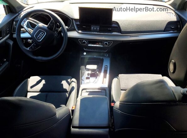WA1F2AFY3R2109880 2024 AUDI Q5 Charcoal Առջևի վահանակի տեսք