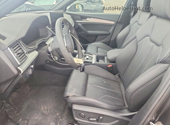 WA1F2AFY6S2039314 2025 AUDI Q5 Gray Front interior view