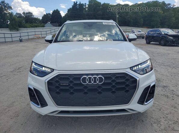 WA1FAAFY6P2175985 2023 AUDI Q5 White Դիմացի տեսք