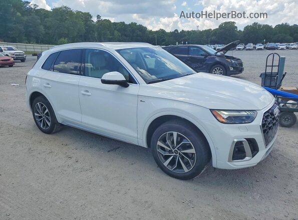 WA1FAAFY6P2175985 2023 AUDI Q5 White Առջևի աջ