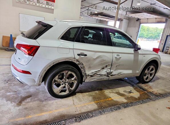 WA1FAAFY7P2182055 2023 AUDI Q5 White Задня права чверть