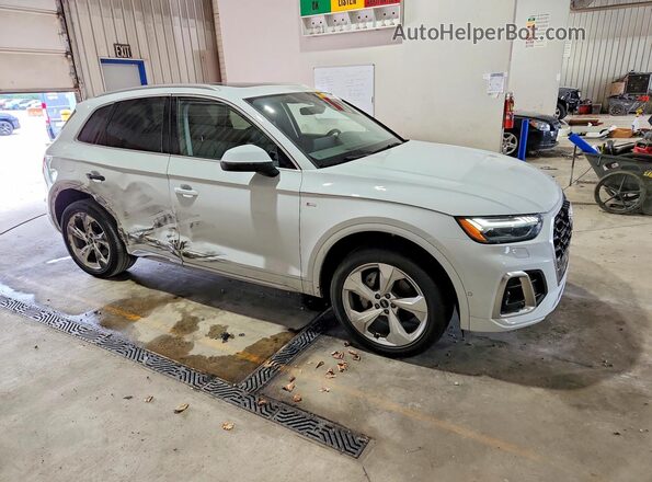 WA1FAAFY7P2182055 2023 AUDI Q5 White Передня права чверть