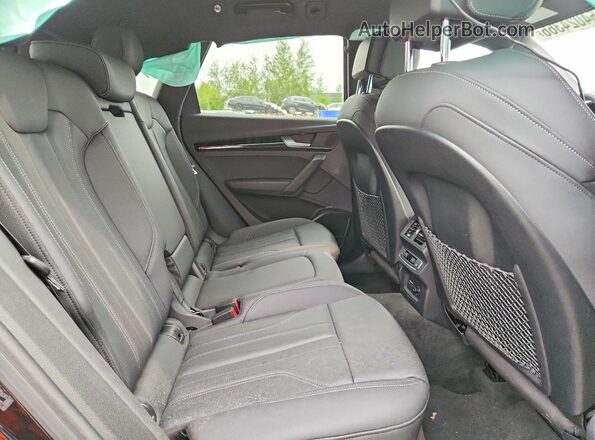 WA1FAAFY8M2085264 2021 AUDI Q5 Черный Вид задней части салона
