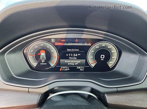 WA1FAAFY8P2115805 2023 AUDI Q5 Blue Vista del cuadro de instrumentos