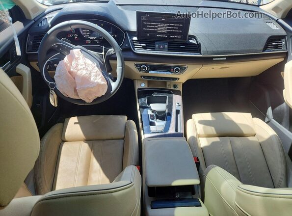 WA1FAAFY8R2024276 2024 AUDI Q5 White Առջևի վահանակի տեսք