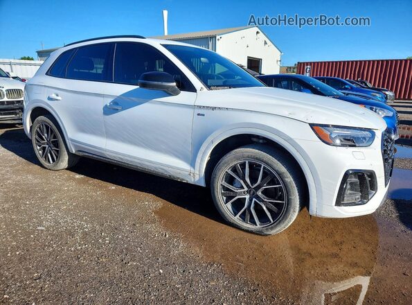 WA1FAAFY9N2023910 2022 AUDI Q5 Белый Передняя правая четверть
