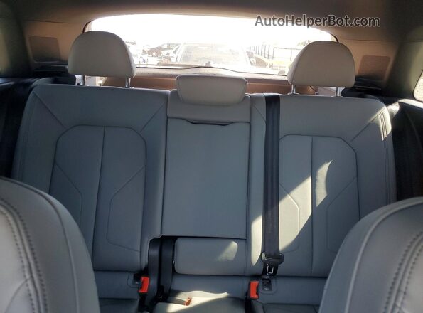 WA1FECF32L1011850 2020 AUDI Q3 White Հետևի նստատեղերի տեսք