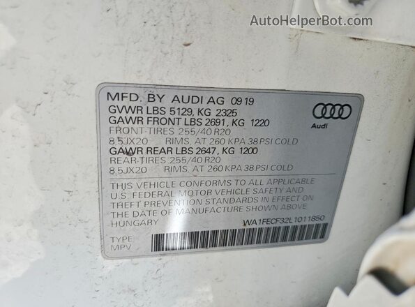 WA1FECF32L1011850 2020 AUDI Q3 White VIN կոդի պիտակի տեսք