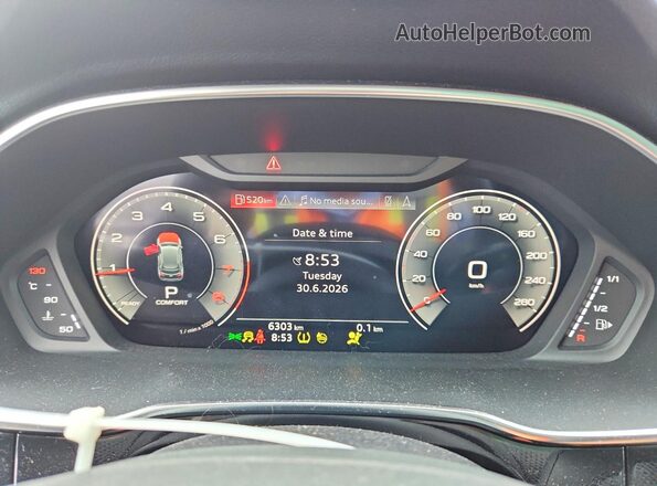 WA1FECF3XR1052011 2024 AUDI Q3 Синий Вид щитка приборов
