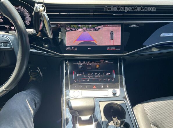 WA1FVAF10KD031854 2019 AUDI Q8 Gray Вид задніх сидінь