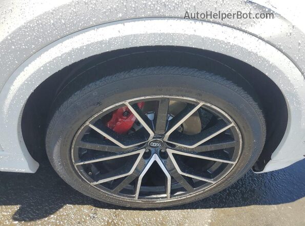 WA1FVAF11KD022094 2019 AUDI Q8 White 