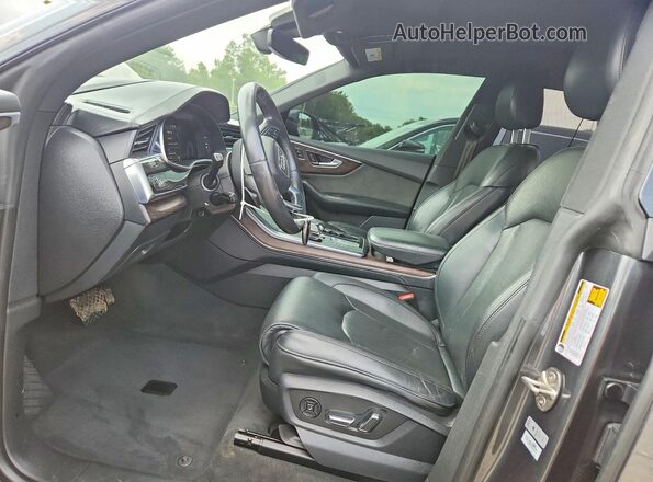 WA1FVAF12LD020629 2020 AUDI Q8 Gray Vista interior delantera